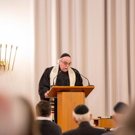 View larger image View larger image